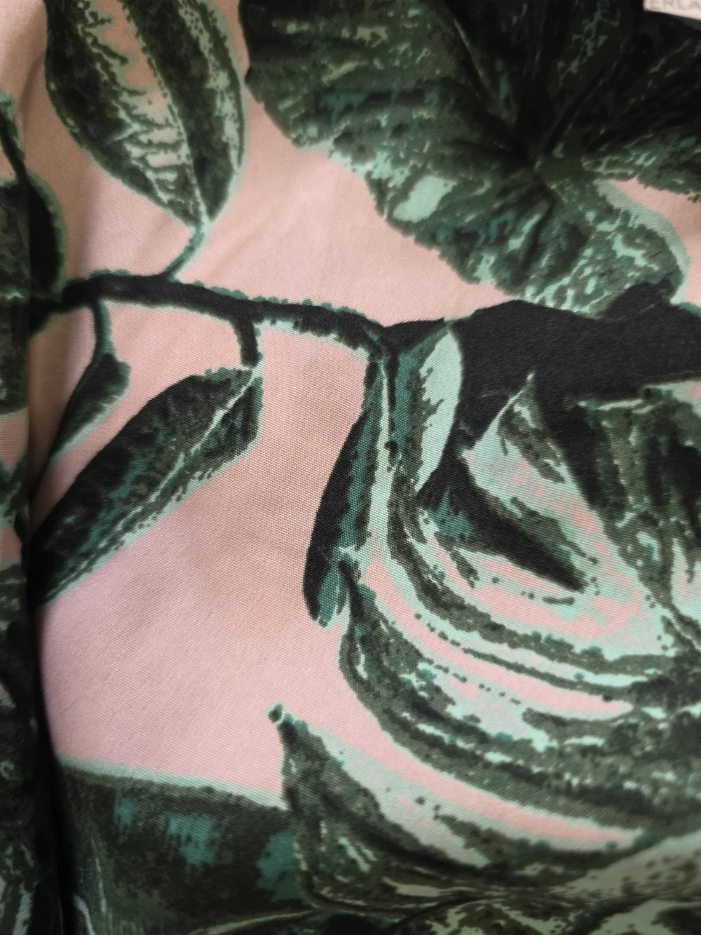 Boohoo Pink Maxi Dress with Green Tropical Leaf Print NWT